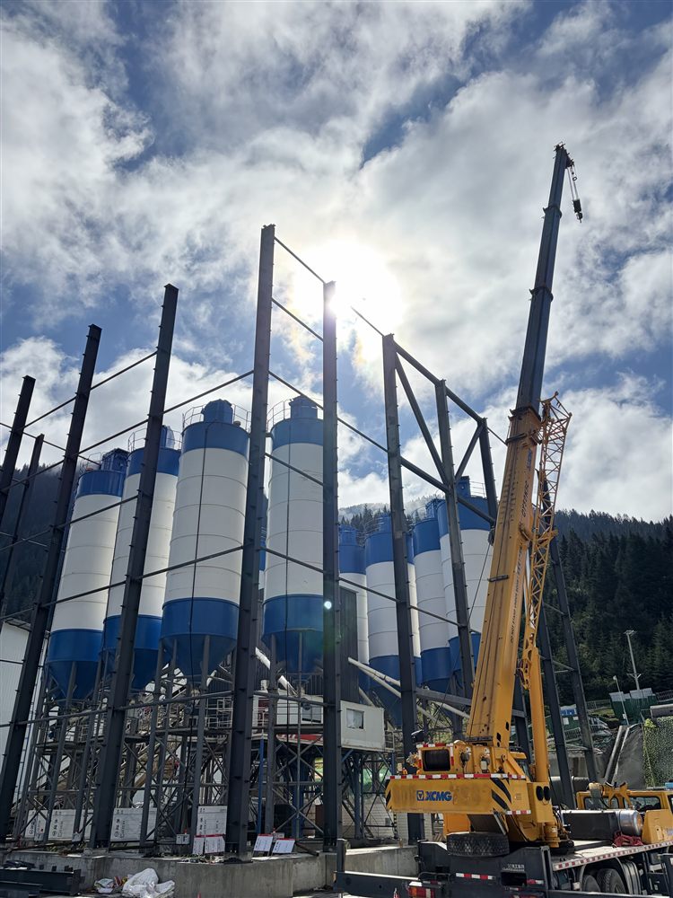 Indonesia HZS180 double-line ready-mix concrete batching plant project photo